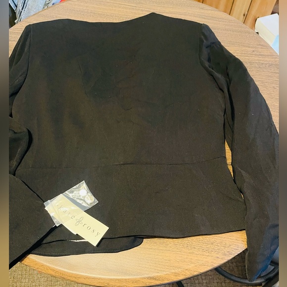 Elegant Black Blazer with Polka Dot Lining - Picture 2 of 5